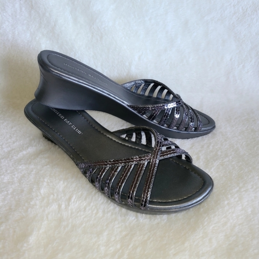 Montego Bay Club sequined strap slide-on sandals 🩶